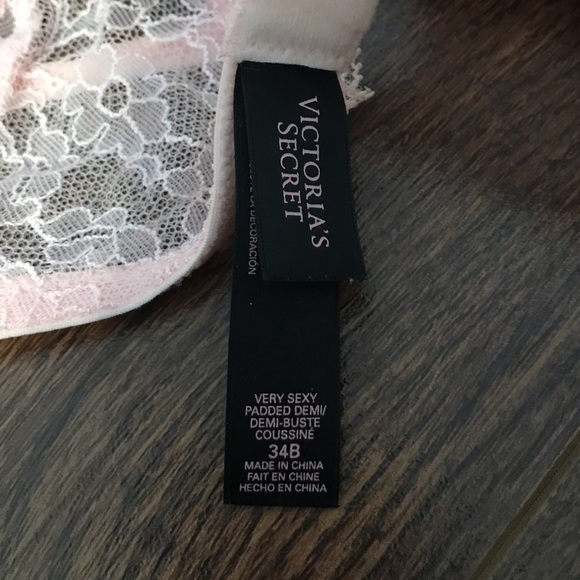 Victoria Secret Bra - Picture 3 of 3